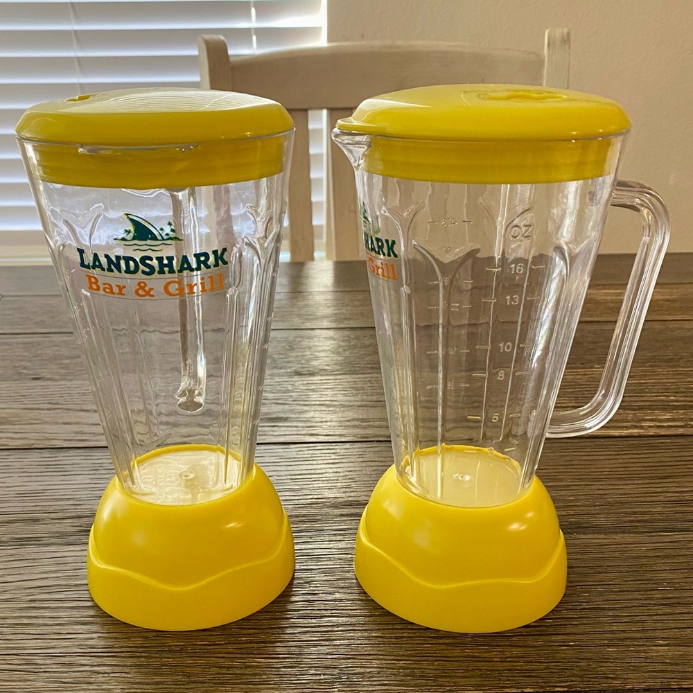 LandShark Bar & Grill Cups Set of 2 Novelty Blender Acrylic Yellow 16 oz